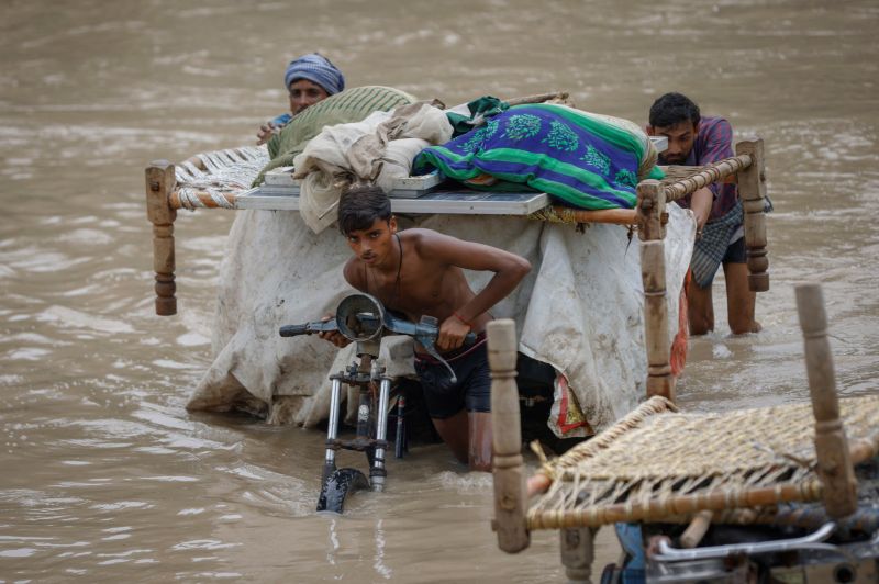 Copy of 2023-07-12T113657Z_946857755_RC2J12AH42MK_RTRMADP_3_ASIA-WEATHER-INDIA-MONSOON-1689228050812