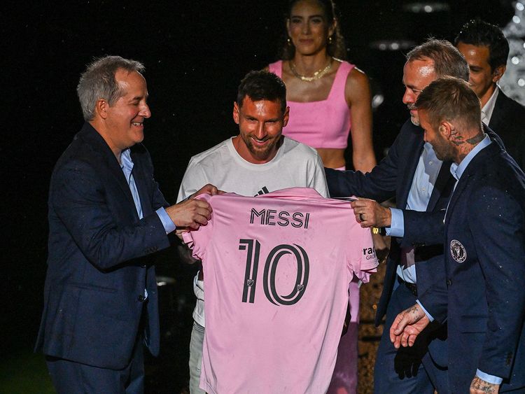 Messi mania engulfs Miami ahead of Argentine soccer superstar's