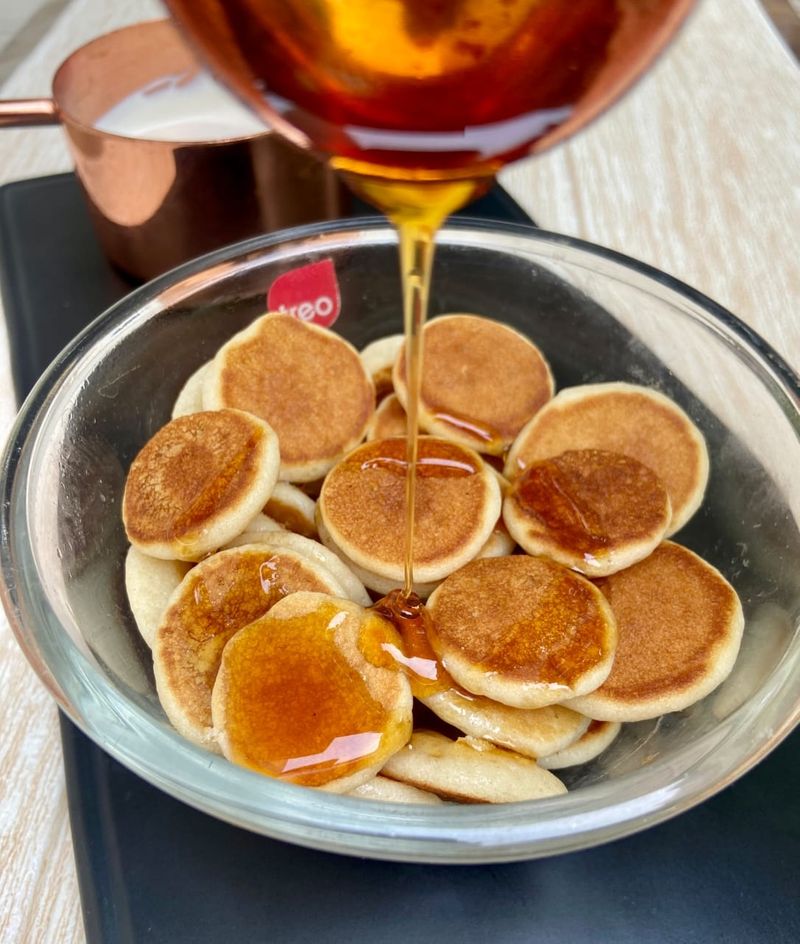 máquina de mini pancakes 🥰 #pancakes #tiktok #ecuador #minipancakes🥞