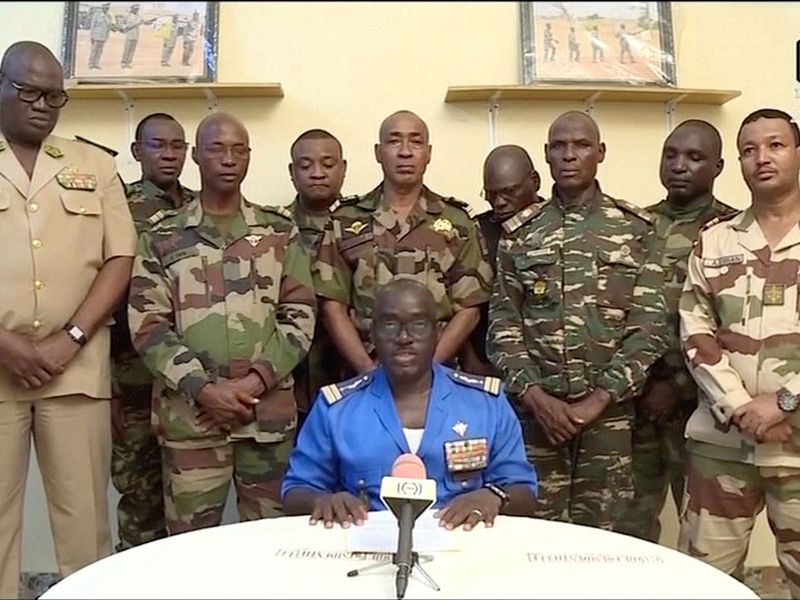 Niger Army spokesman Colonel Major Amadou Adramane speaks