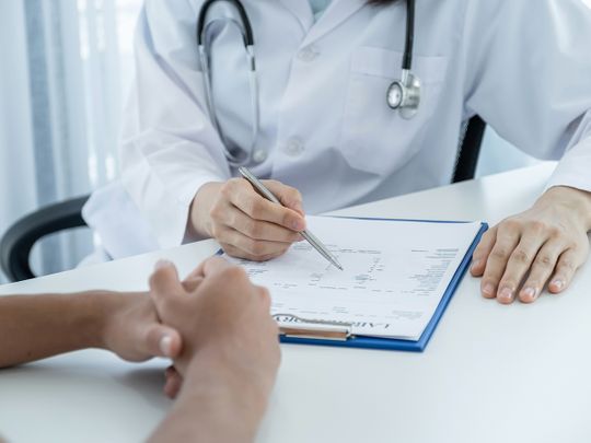 Saudi Arabia caps medical consultation fees