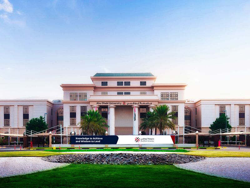 Abu-Dhabi-Campus-listicle-FOR-WEB