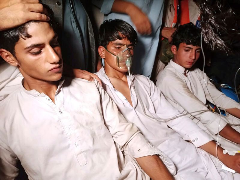 APTOPIX_Pakistan_Children_Trapped_07569--ca48b-(Read-Only)