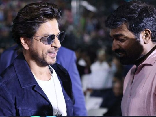 SRK AND VIJAY SETHUPATY