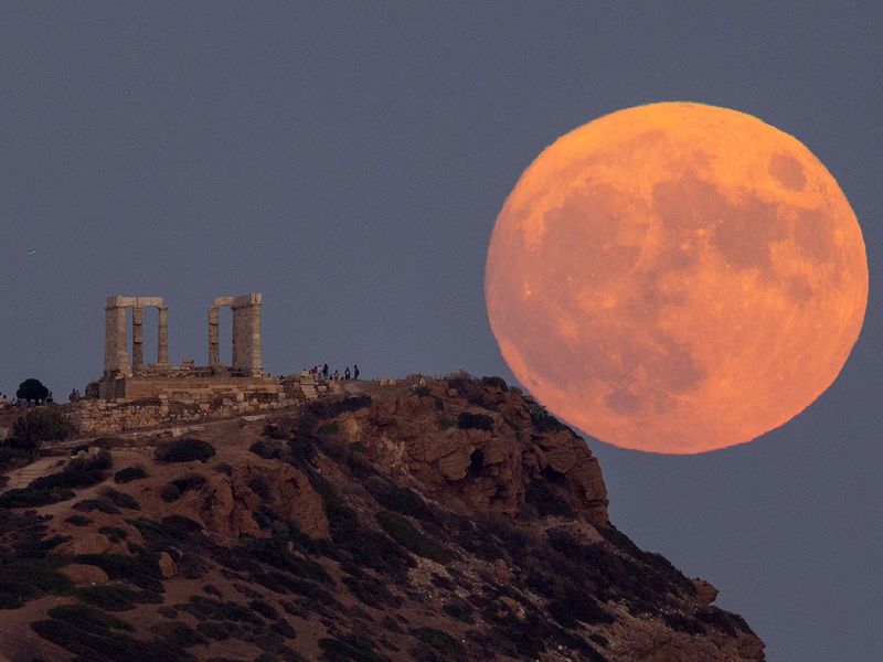 2023-08-31T123746Z_735260809_RC2HY2ADNQ2E_RTRMADP_3_SUPERMOON-GREECE-(Read-Only)