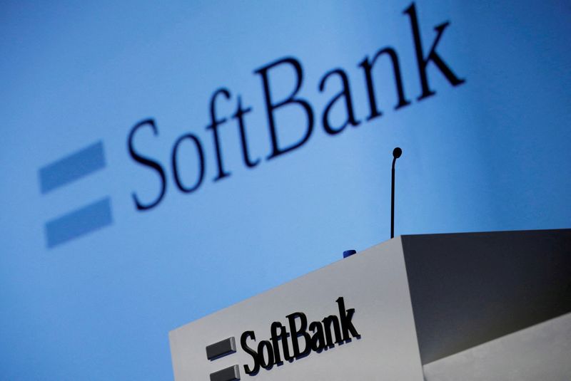 Copy of 2023-08-13T171824Z_1901631112_RC24N2ATWELT_RTRMADP_3_ARM-IPO-SOFTBANK-UPDATE-1-EXCLUSIVE [1]-1693666348928