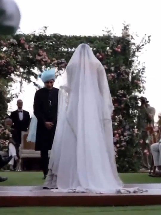 Mahira Khan at her wedding 