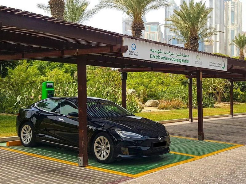 Sport - Golf - Emirates Golf Club - Electric vehicle charging station