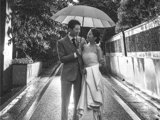 Lee Dal shared a series of pictures from a photoshoot with his to-be bride. 