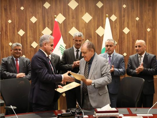 Iraq, UAE's Crescent sign deals to develop oil and gas fields 