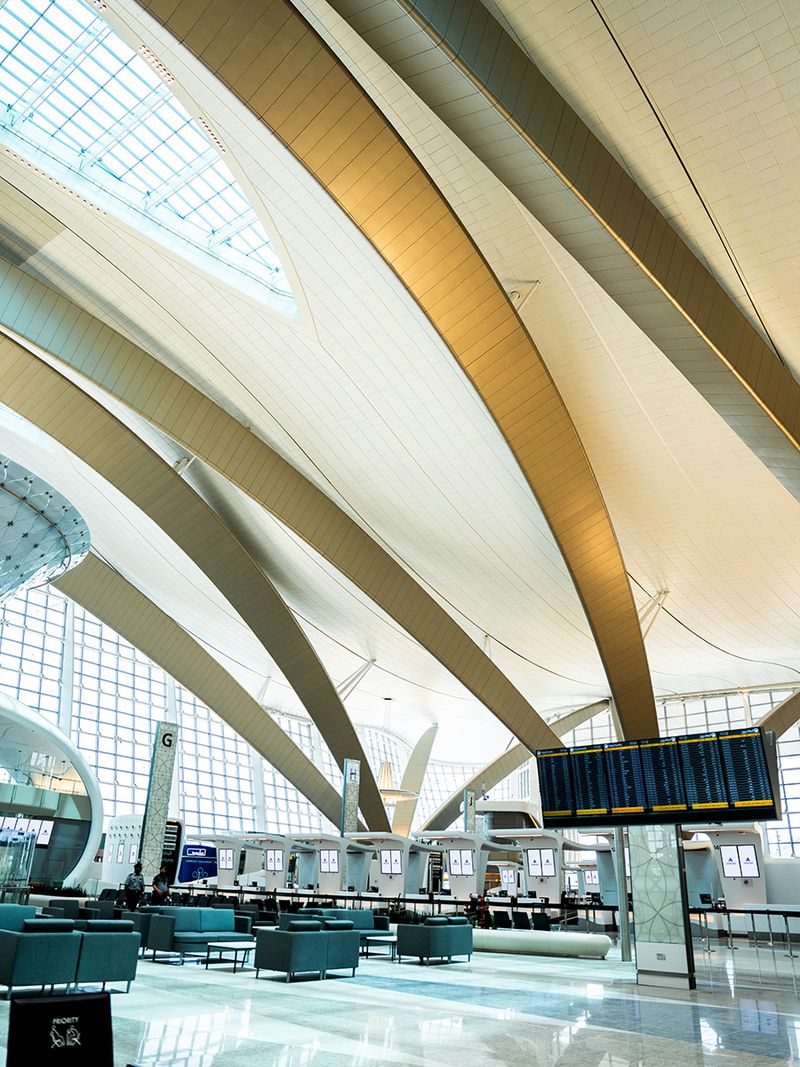 STOCK Abu Dhabi International Airport Terminal 