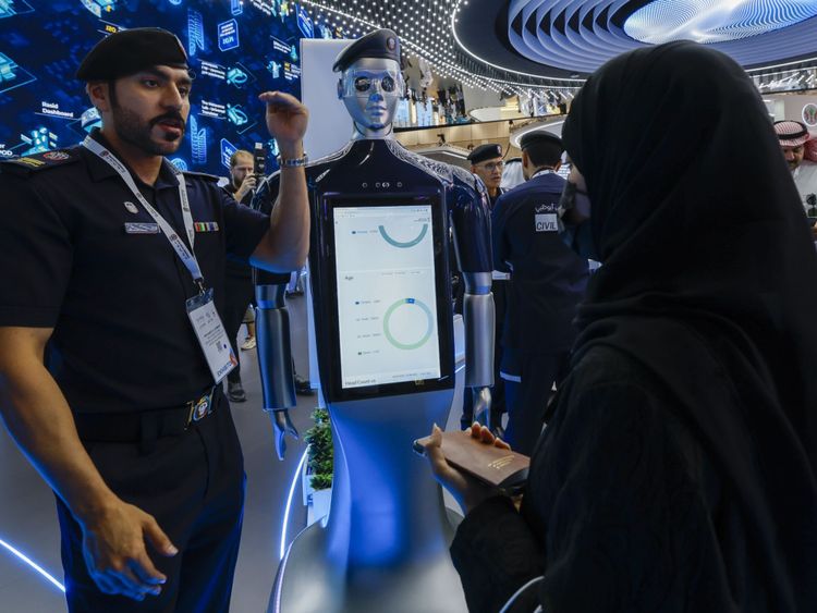 Gitex 2023: Robot that can analyse travellers' body language at