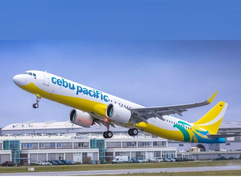 Airlines Philippines PAL Philippine Airlines Cebu Pacific Air Asia Philippines