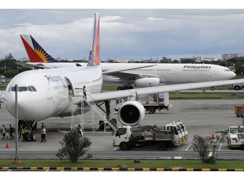 Airlines Philippines PAL Philippine Airlines Cebu Pacific Air Asia Philippines