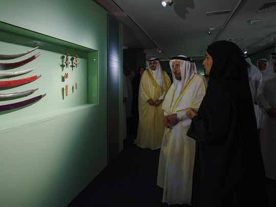 Sharjah Ruler Sheikh Sultan tours ‘Ziena Splendour of The Indian Courts’ exhibition 