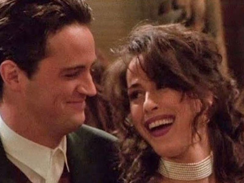Matthew Perry and Maggie Wheeler 