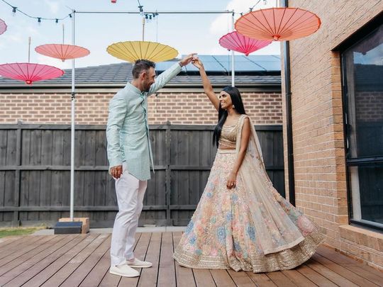 Meet Vini Raman From Chennai Glenn Maxwell S Wife Celebrated His Double Century With A Post