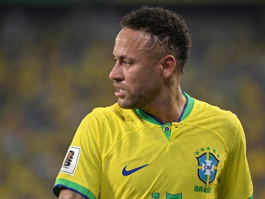 Robbers break into home of Brazilian soccer star Neymar's partner, take ...