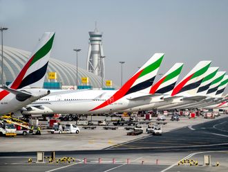 Emirates extends suspension of check-in services