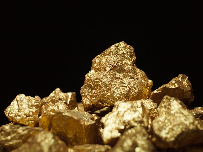 Stock-Gold-Mining