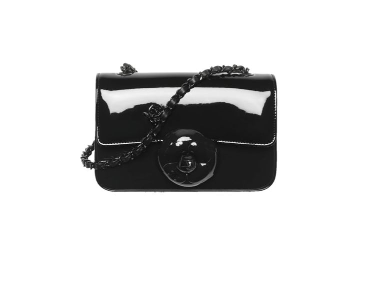 Chanel, Small Flat Bag (23.940 AED)