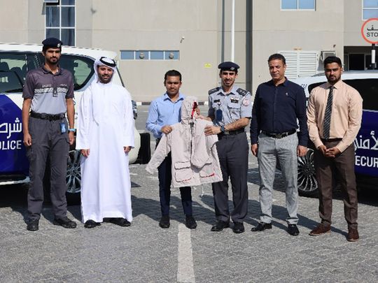 winter-warmth-drive-by-ad-police-presents-clothers-to-workers-in-al-dhafra-labour-village-pic-supplied-1702823887095