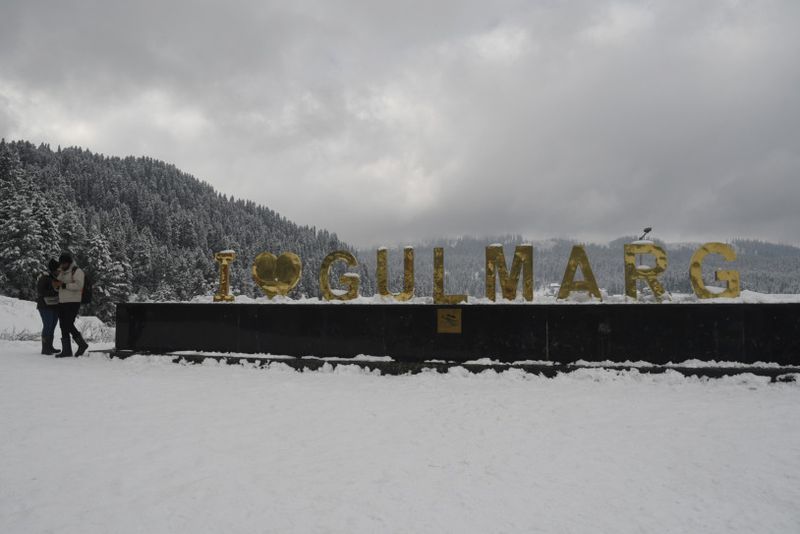 Snowing in Kashmir: A photographic journey of winter magic