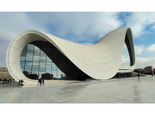Heydar-Aliyev-Centre,-Baku-FOR-WEB