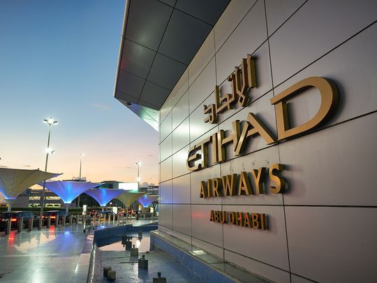 Stock-Etihad-Airways