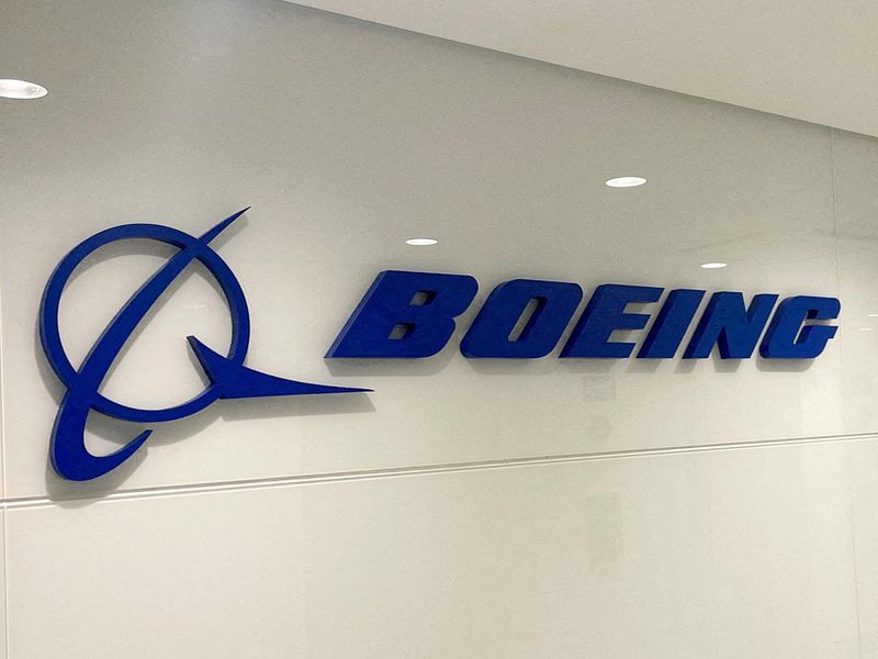 Boeing 757 loses nose wheel while preparing for takeoff in Atlanta