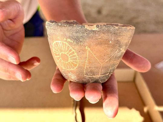 Iron Age pottery bowl from Iron Age in Hili Al Ain 