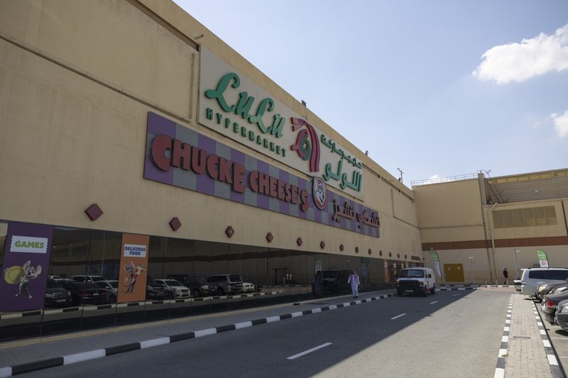 Lulu hypermarket open in Dubai Outlet mall_08-1709299685448