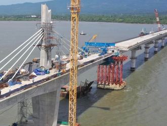 Philippines: Mindanao bridge close to 90% complete