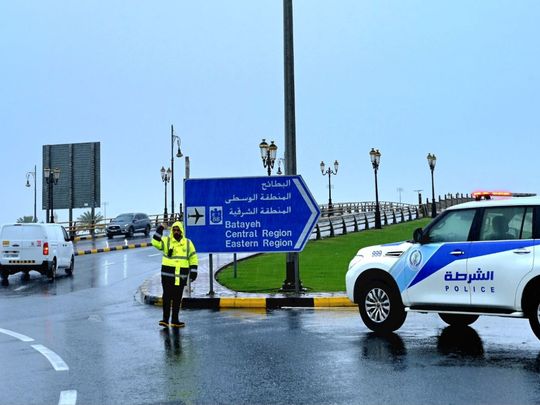 Sharjah police rain