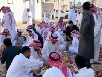 Watch: Saudi quarter keeps decades-old tradition alive