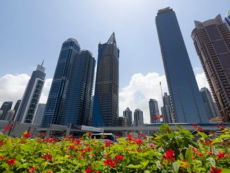 Ignore the rumours, clear weather expected in the UAE