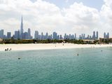 STOCK DUBAI SKYLINE / PROPERTY / WEATHER