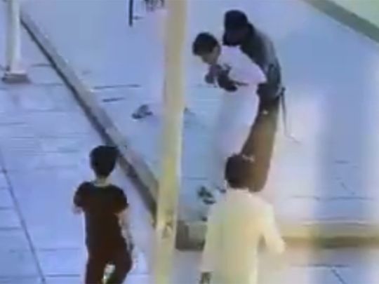 Watch: Saudi teacher saves choking student in Tabuk
