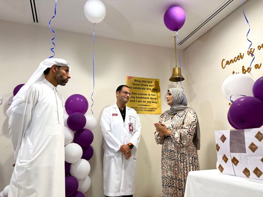 Maysaa Abdullah Rashid, a breast cMaysaa Abdullah Rashid, a breast cancer survivor, interacting with doctors at Burjeel Specialty Hospital, Sharjahancer survivor, interacting with doctors at Burjeel Specialty Hospital, Sharjah