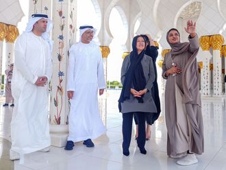 Philippine First Lady visits Sheikh Zayed Grand Mosque