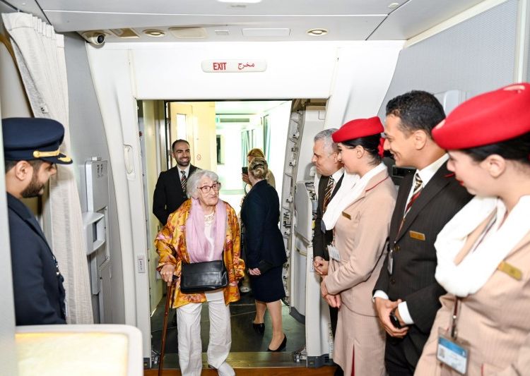 Emirates welcomes 101-year-old traveller.