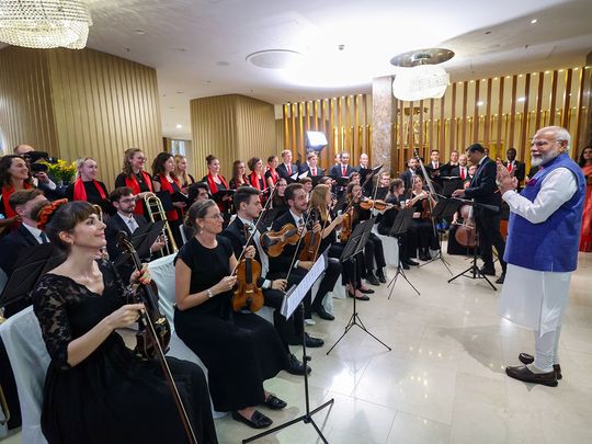 Prime Minister Narendra Modi applauds the Austrian orchestra