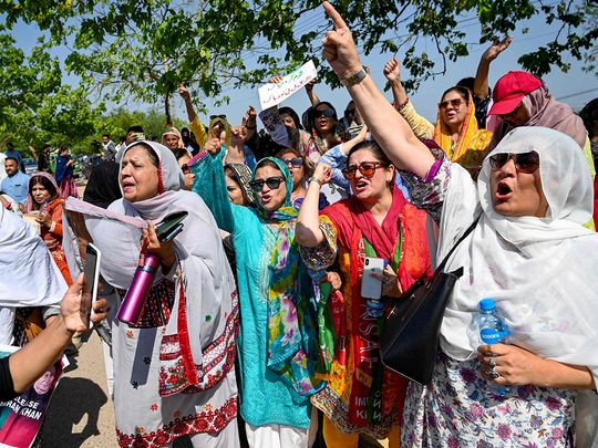 Supporters of Pakistan's former prime minister and Pakistan Tehreek-e-Insaaf 