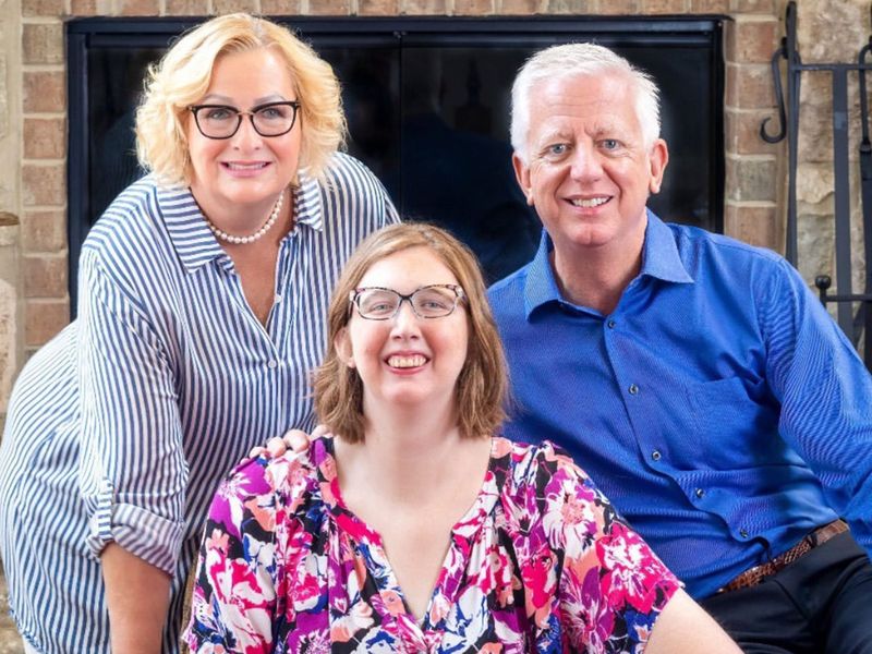 Morgan Hartman with her parents