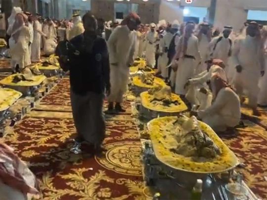 Saudi Arabia: Host faces backlash over lavish banquet