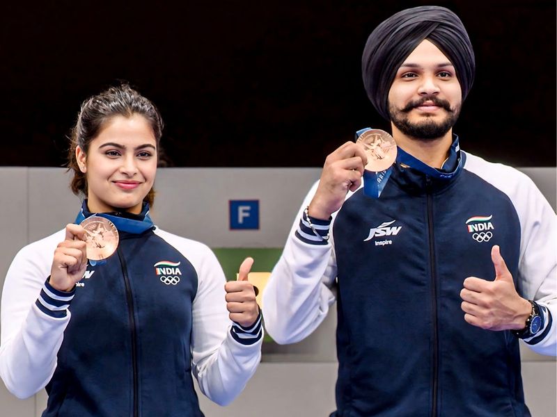 Manu Bhaker and Sarabjot Singh