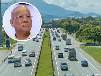 Philippines: Longest toll road, can tycoon Ang deliver?