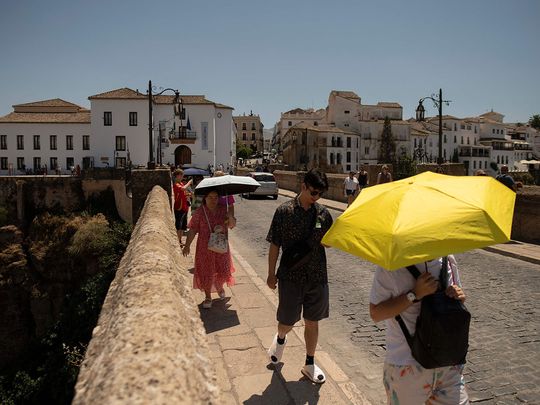 World sees record August heat for second year running