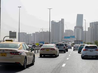 From 15 to 3 minutes: Faster traffic on Al Khail Road