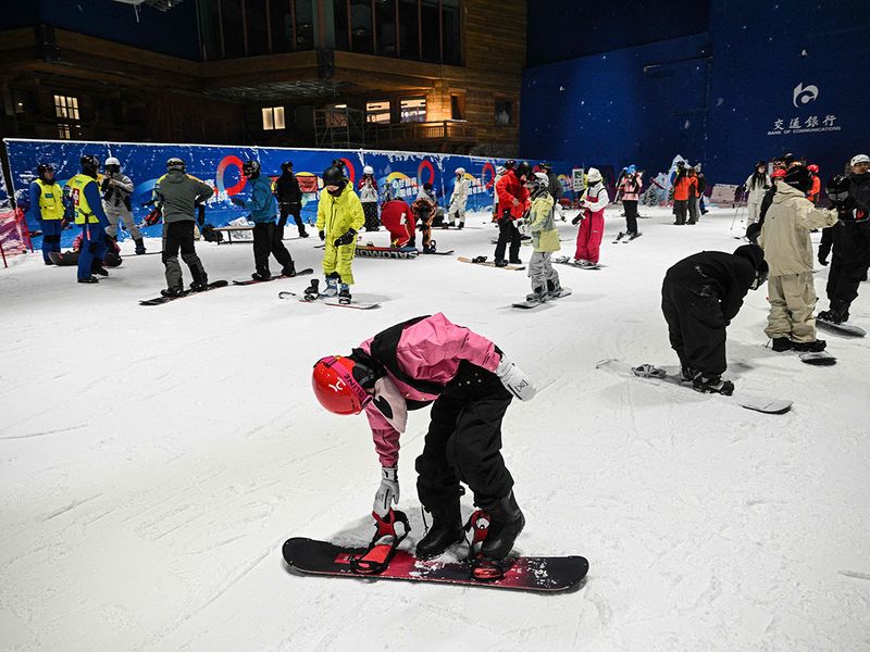 World's largest indoor ski resort opens in Shanghai 